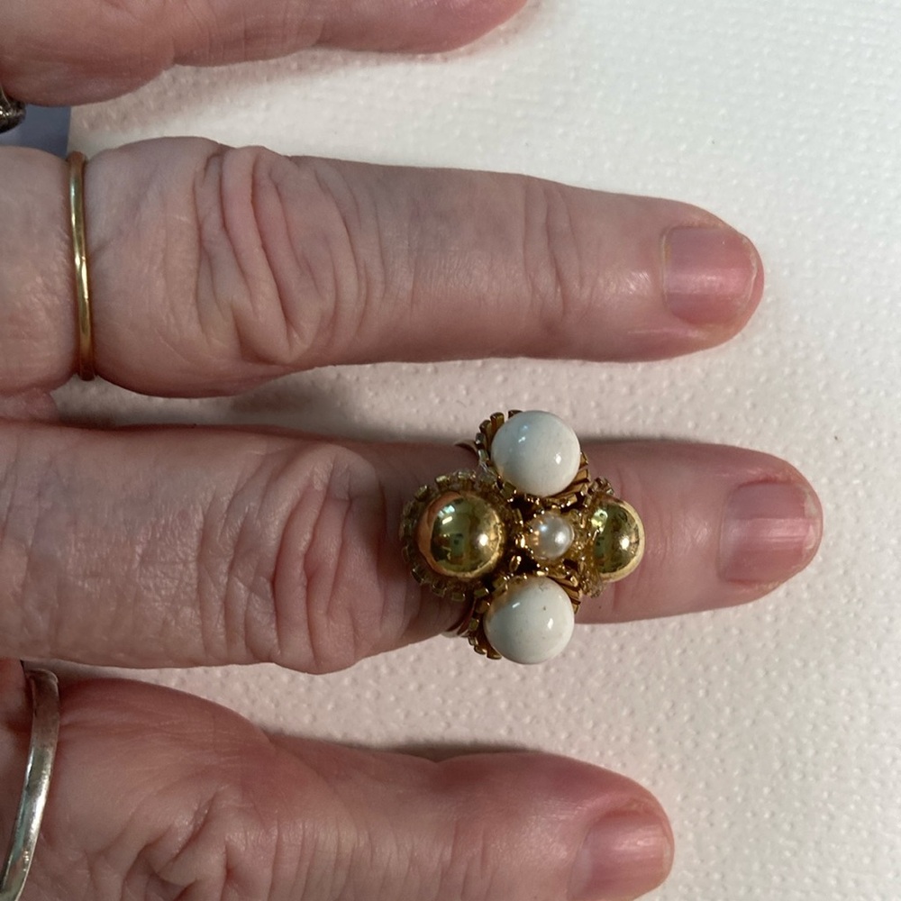 Elegant Gold and White Statement Ring